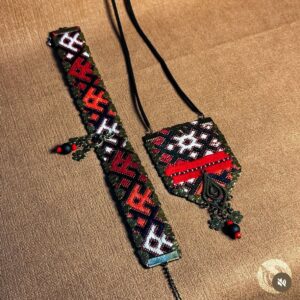 Handmade Balochi heritage choker & pendant – red white black embroidery – Hana GCC